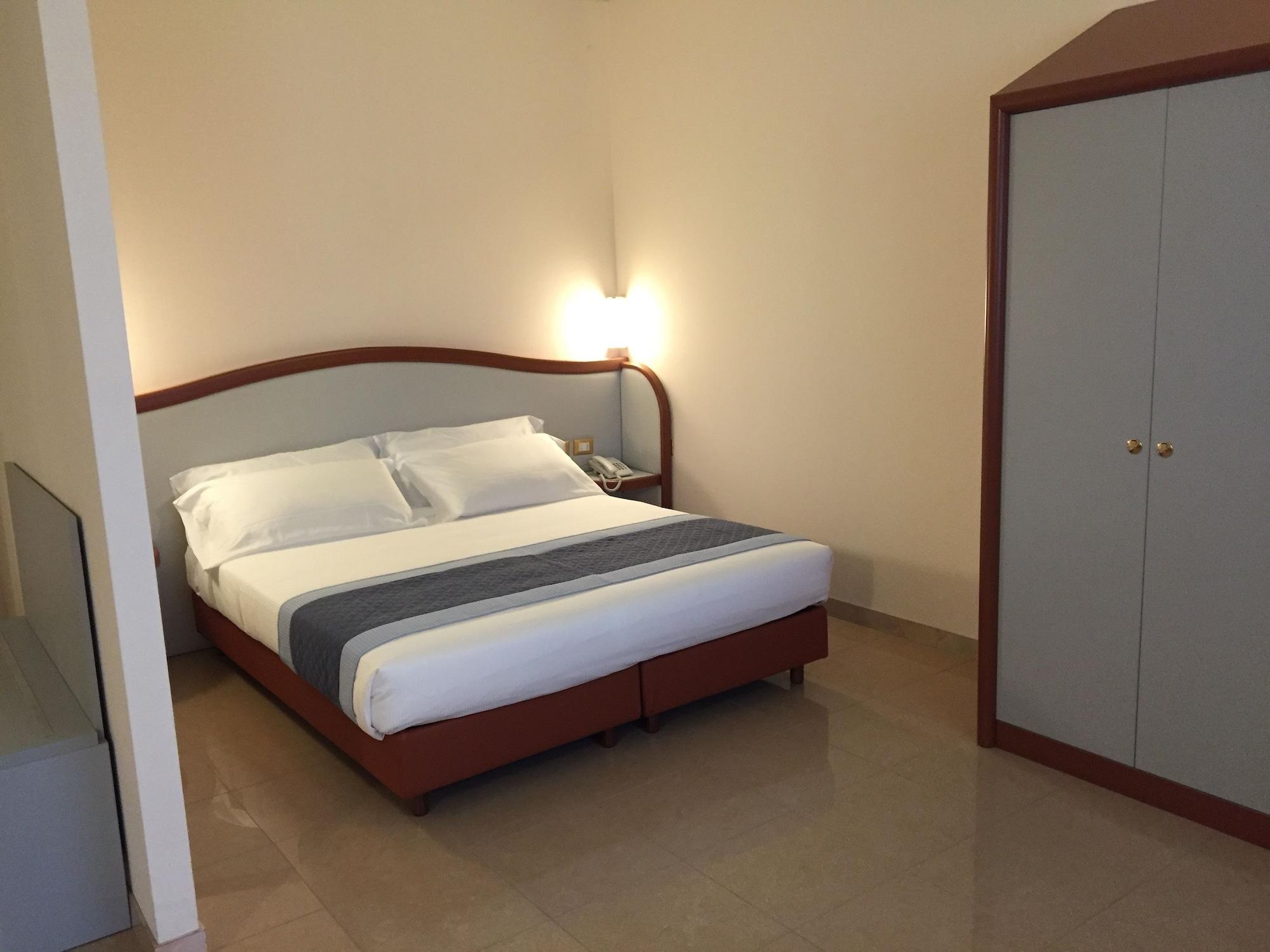 Hotel Verdi Vicenza Eksteriør bilde